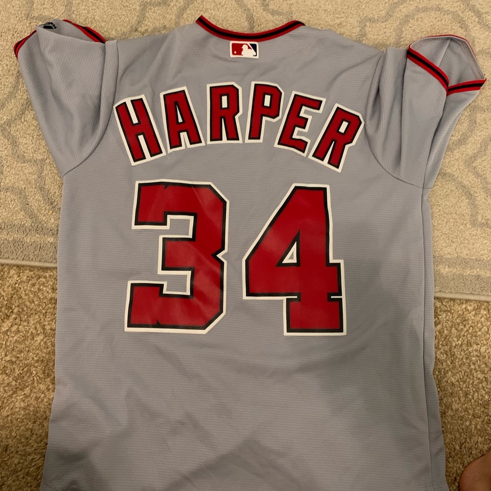 Majestic Washington Nationals Harper Jersey Medium